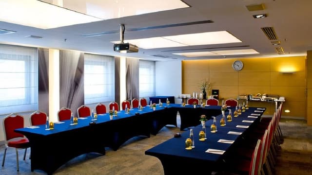 Meeting Rooms