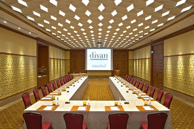 Meeting Rooms