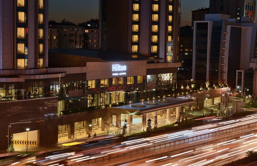 Hilton Istanbul Kozyatagi suite for corporate events and business meetings.