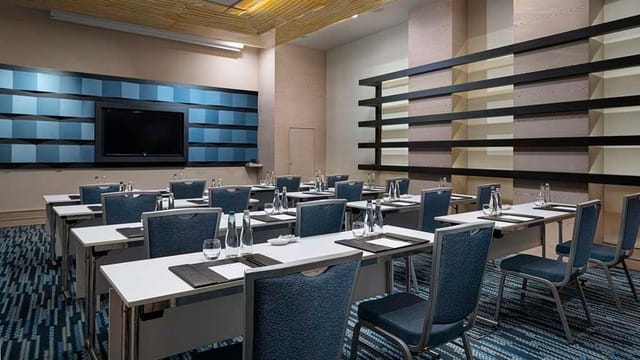 Classroom-style meeting room at Radisson Blu Istanbul Asia for corporate training and workshops.