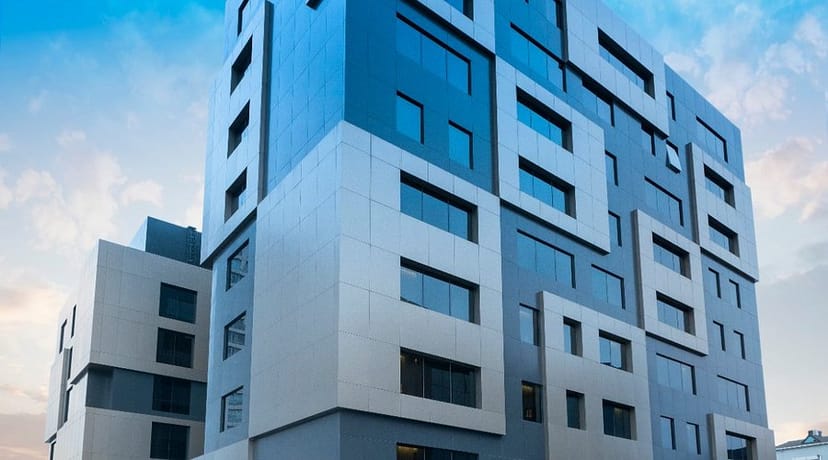 Modern Park Inn by Radisson Istanbul Atasehir hotel facade for corporate conference venue.