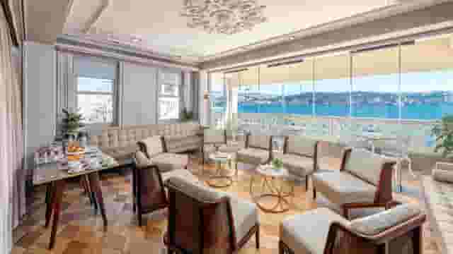 Bosphorus Lounge