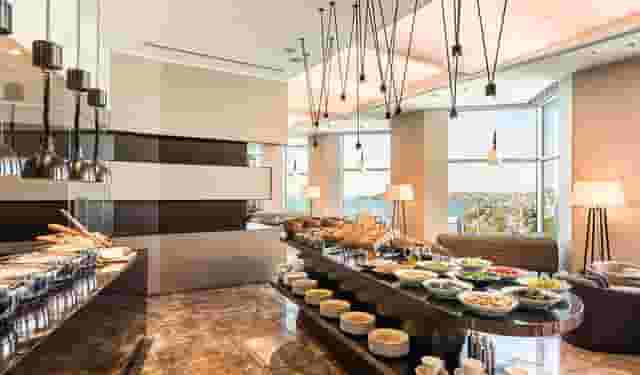 Executive Lounge Meeting Room