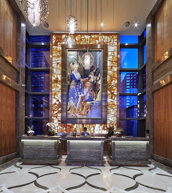 Pera 3 Meeting Room at Uranus Istanbul Topkapi: modern VIP event space for high-volume conferences.
