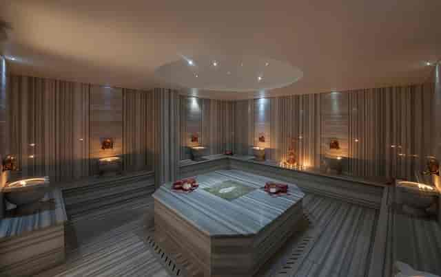 Luxury hammam at DoubleTree Istanbul Gayrettepe for executive wellness and corporate incentive events.