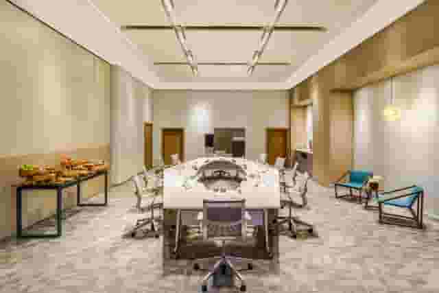 Elara Meeting Room