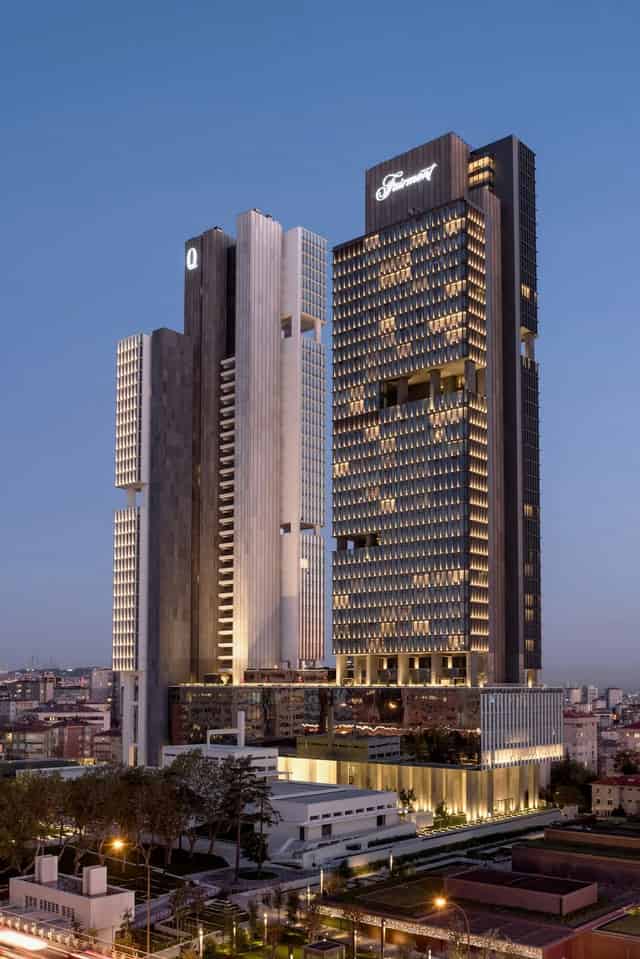 Elara Meeting Room