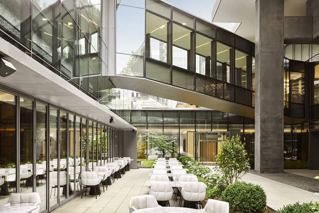 Elara Meeting Room