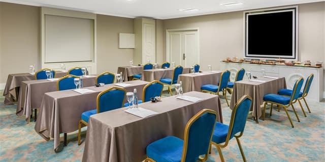 Meeting Rooms