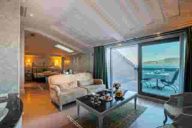 Suites