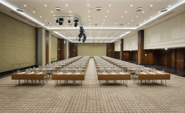 Meeting Rooms Foyer