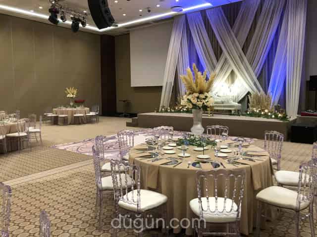 DoubleTree by Hilton Istanbul - Avcilar