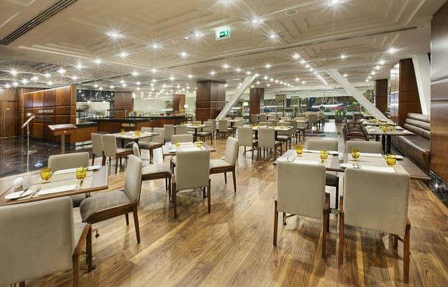 DoubleTree by Hilton Istanbul - Avcilar