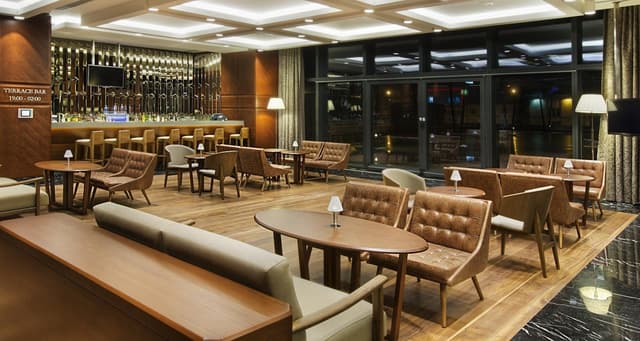 DoubleTree by Hilton Istanbul - Avcilar