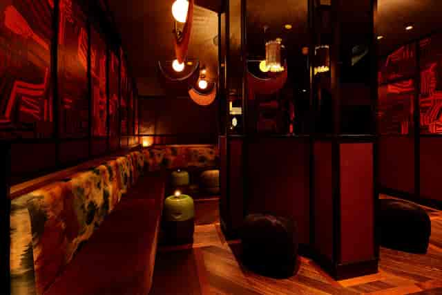 "Stylish speakeasy lounge in SUSHISAMBA, ideal for meetings and events."