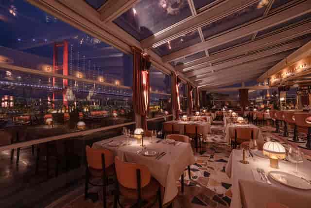 Luxury restaurant with Bosphorus Bridge view for corporate dinner and networking events.
