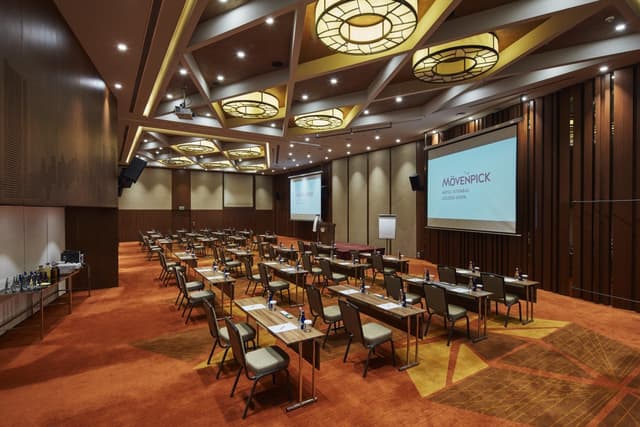 Pierre Loti Meeting Room