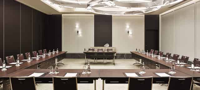 Callisto Boardroom