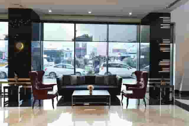 Giriş Salon