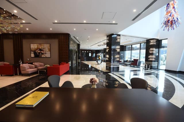 Giriş Salon