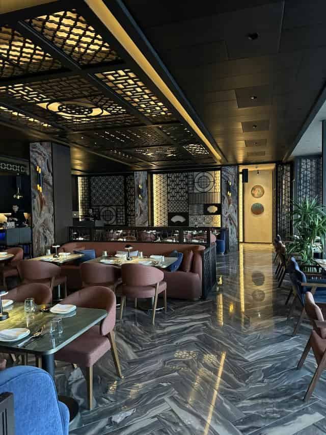 Crystal Event Room