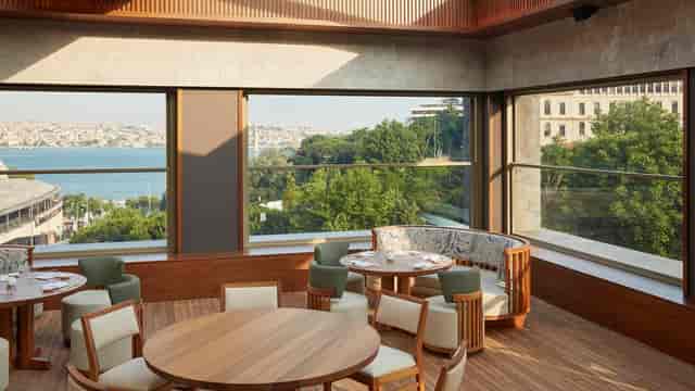 Nobu Istanbul lounge with waterfront views, ideal for luxury corporate dinner and networking events.