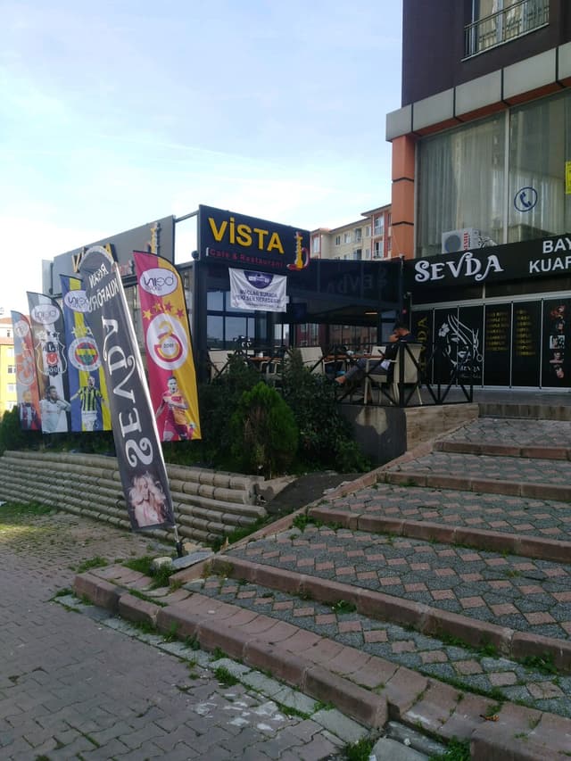 Vista Cafe & Restaurant
