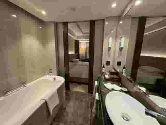 The Residence - Office II