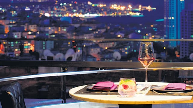Ukiyo Fairmont rooftop terrace for VIP networking and premium corporate event reception.