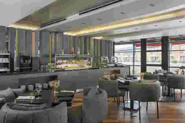 Club Lounge