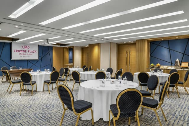 Corsica Meeting Room