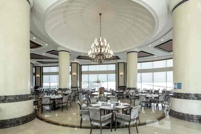 Çeşni Restaurant circular banquet hall with domed ceiling for formal galas and corporate events.
