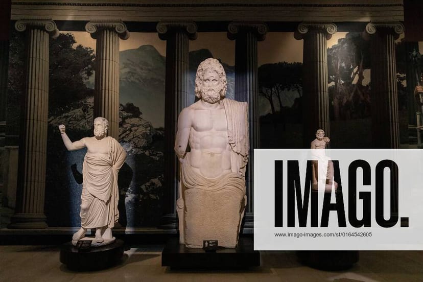 Zeus statue at World Trade Center Istanbul, thematic gala backdrop for exclusive VIP events.
