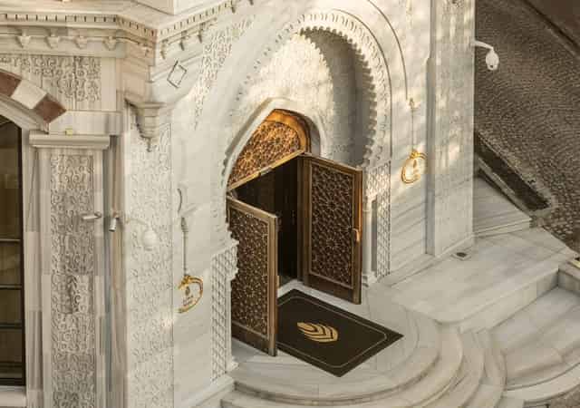 Amber