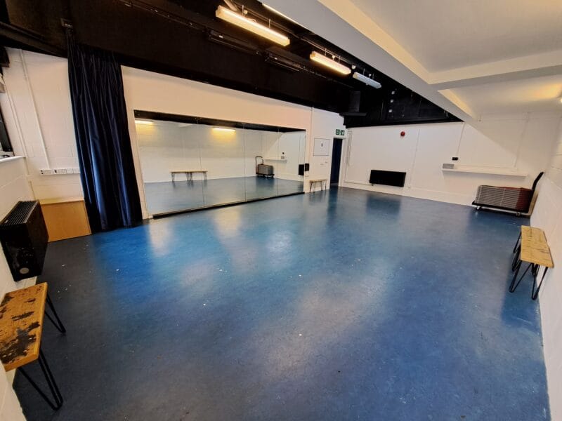 The Longman Studio, Brentwood Theatre: versatile mirrored space for rehearsals and workshops.