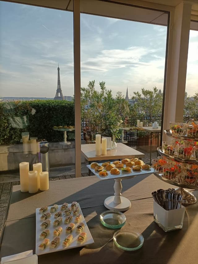 Terrasse des Champs-Elysées