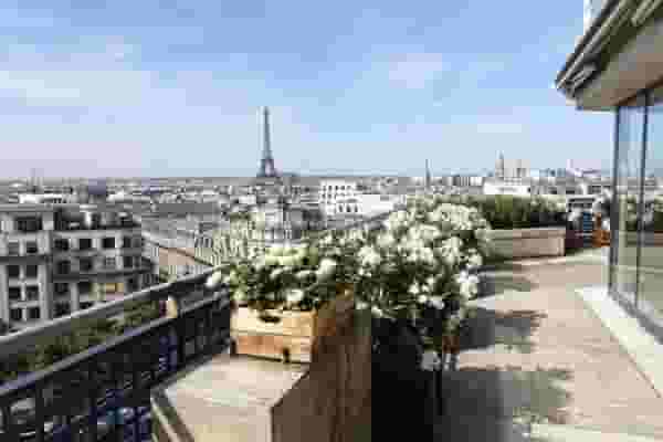 Terrasse des Champs-Elysées