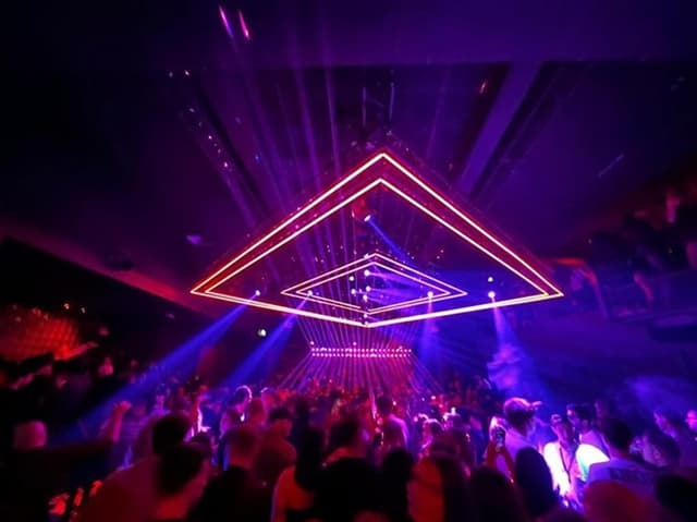 VIP Lounge
