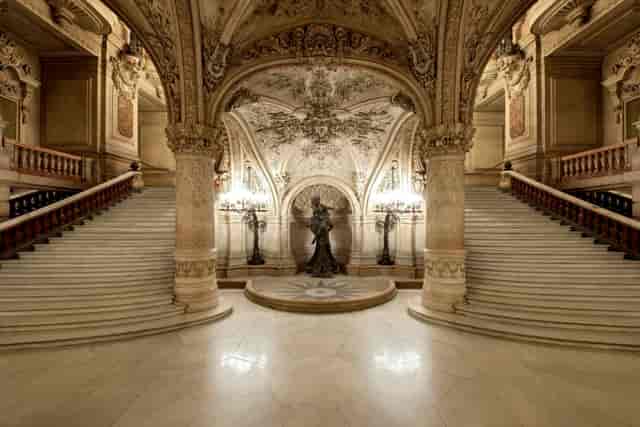 Visit The Palais Garnier - Opéra ...