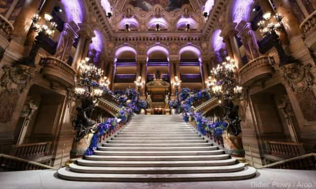Opéra Garnier Rotunda: Grand venue for luxury gala and VIP red carpet events with ornate architecture.
