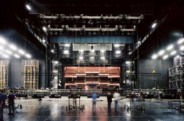 Opéra national de Paris auditorium stage rigging for theater production load-in.