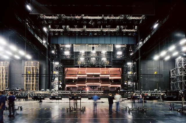 Opéra national de Paris auditorium stage rigging for theater production load-in.