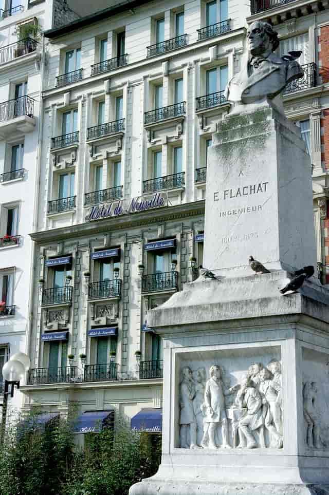 NEUVILLE ARC DE TRIOMPHE HOTEL (Paris ...
