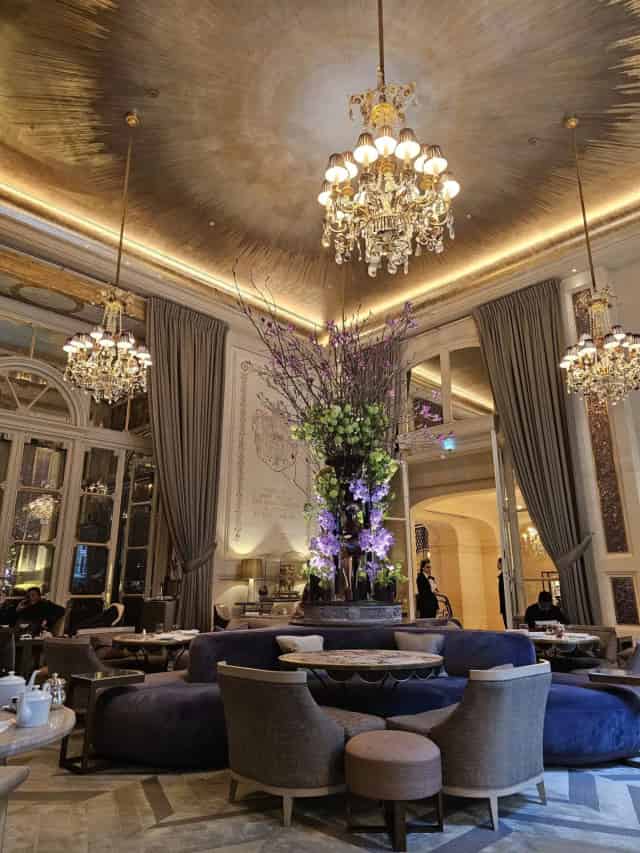 Hôtel de Crillon +1 more