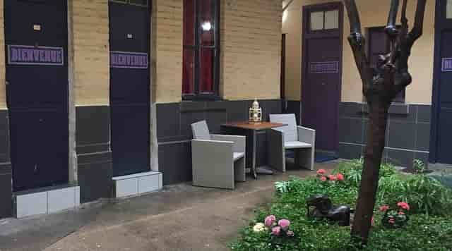 Intimate Hotel Chevallier breakfast room courtyard for small networking and breakout events.