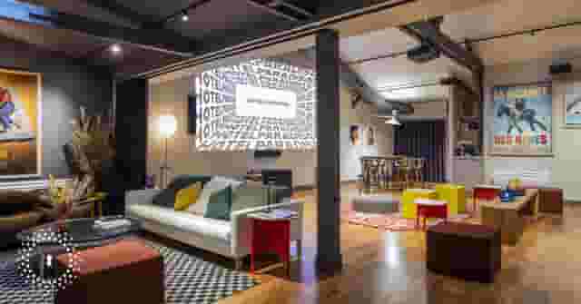 Private Cinema
