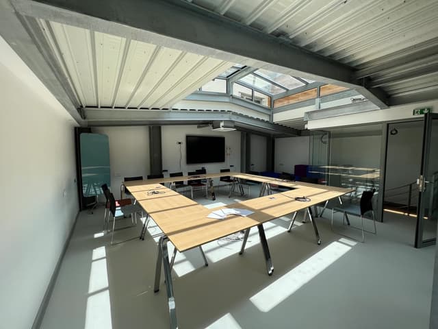 Sub-committee Rooms