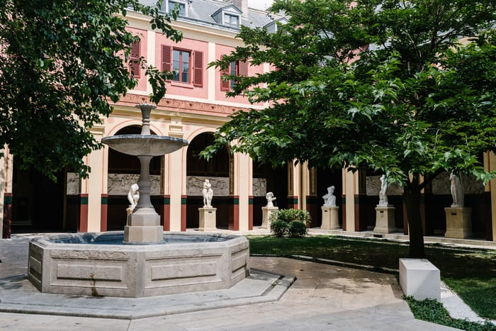 Cour du mûrier: Historic open-air courtyard for cocktail receptions and VIP events.