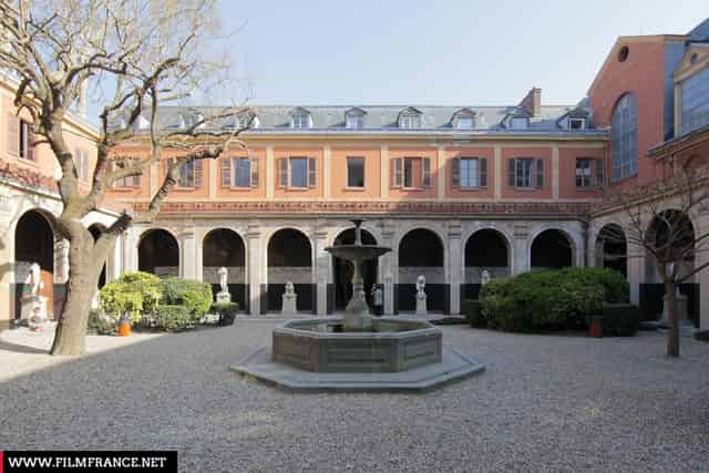 Cour du mûrier