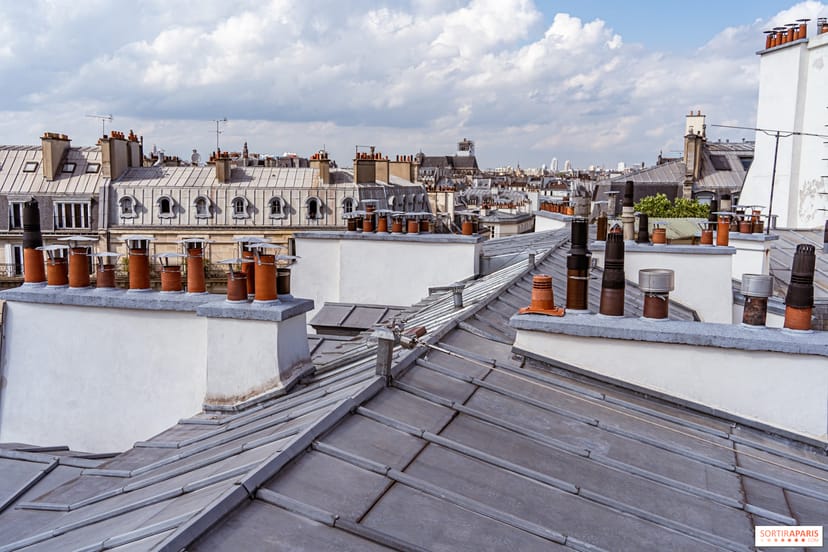 Hôtel Pilgrim rooftop terrace with Parisian skyline view for corporate events and brand launches.